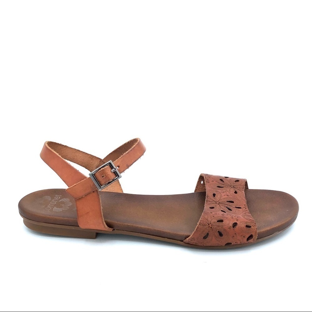 Porronet Lazer Cut Leather Daisy‎ Flower Pattern Comfort Sandal Brown Size 10
